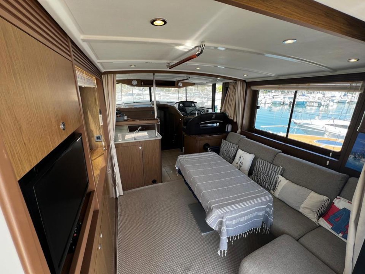 SWIFT TRAWLER 44