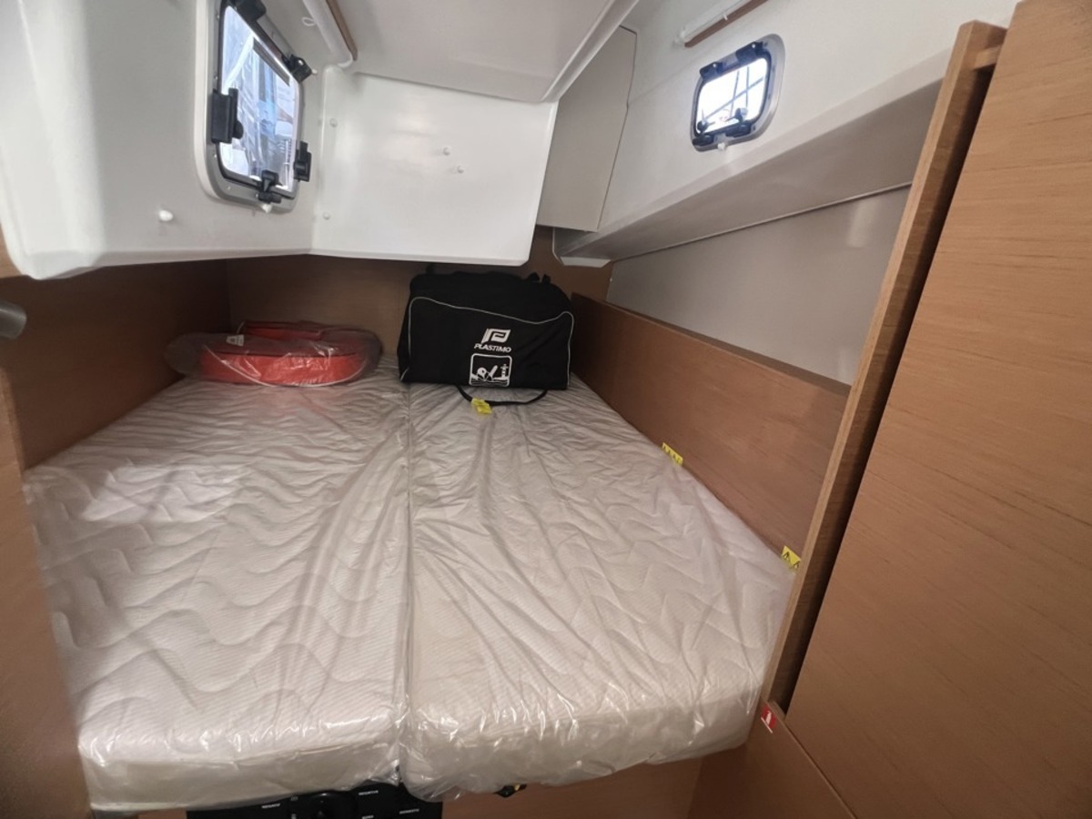 SUN ODYSSEY 380