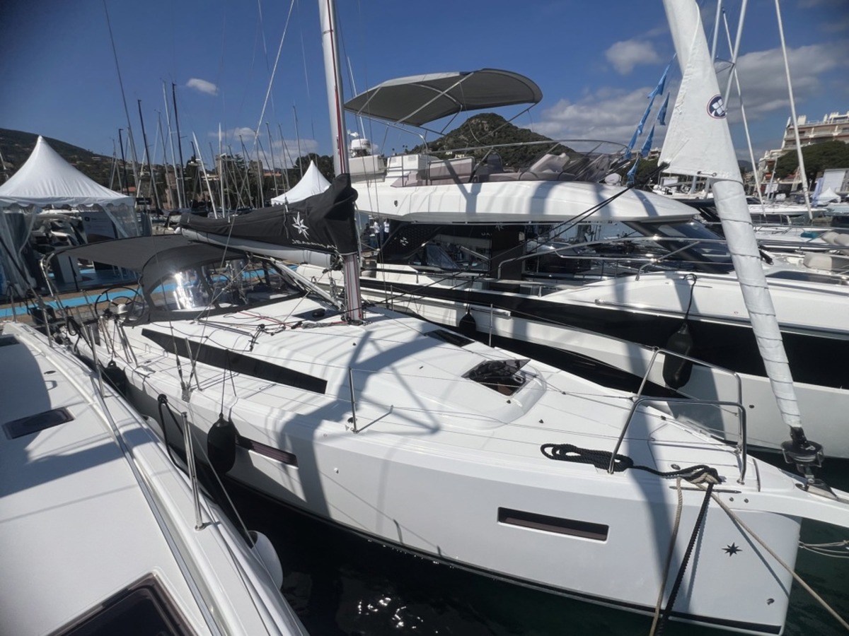 SUN ODYSSEY 380
