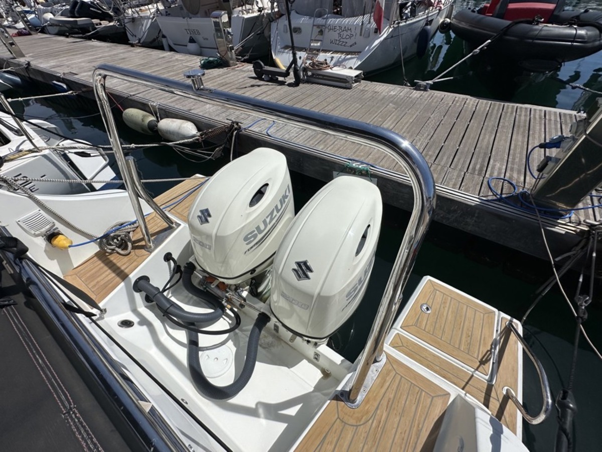 FLYER SUNDECK 8.8 