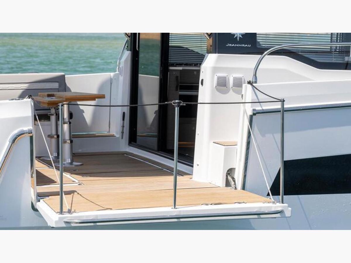 MERRY FISHER 1295 COUPE