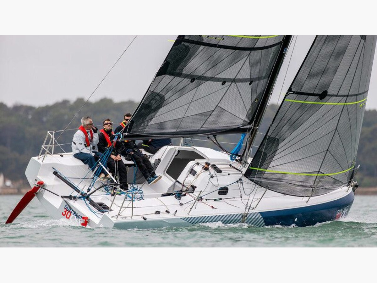 SUN FAST 30 One Design