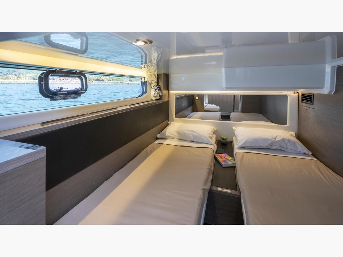 MERRY FISHER 1295 FLY