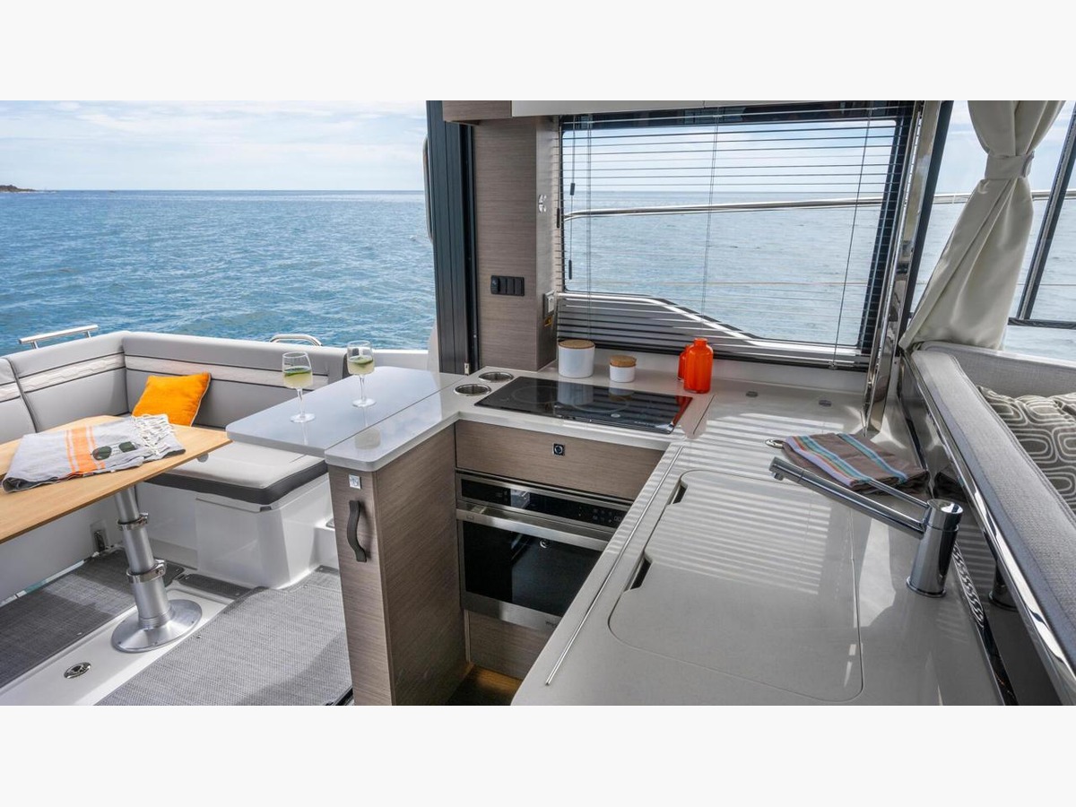 MERRY FISHER 1295 FLY