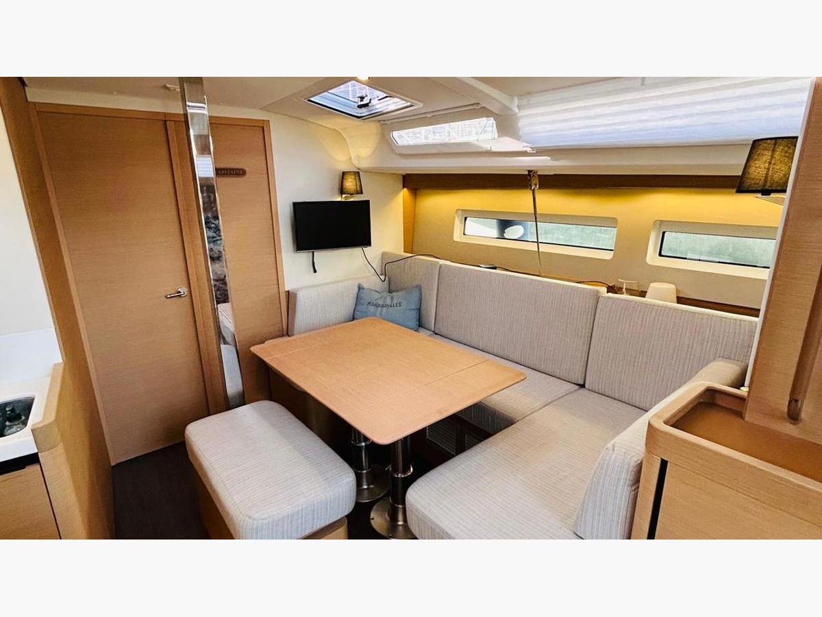 SUN ODYSSEY 440 Performance