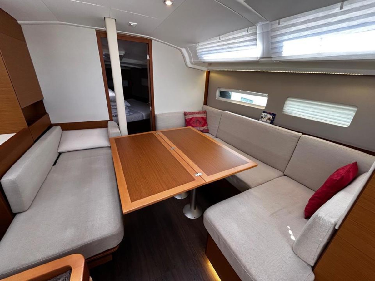 SUN ODYSSEY 410