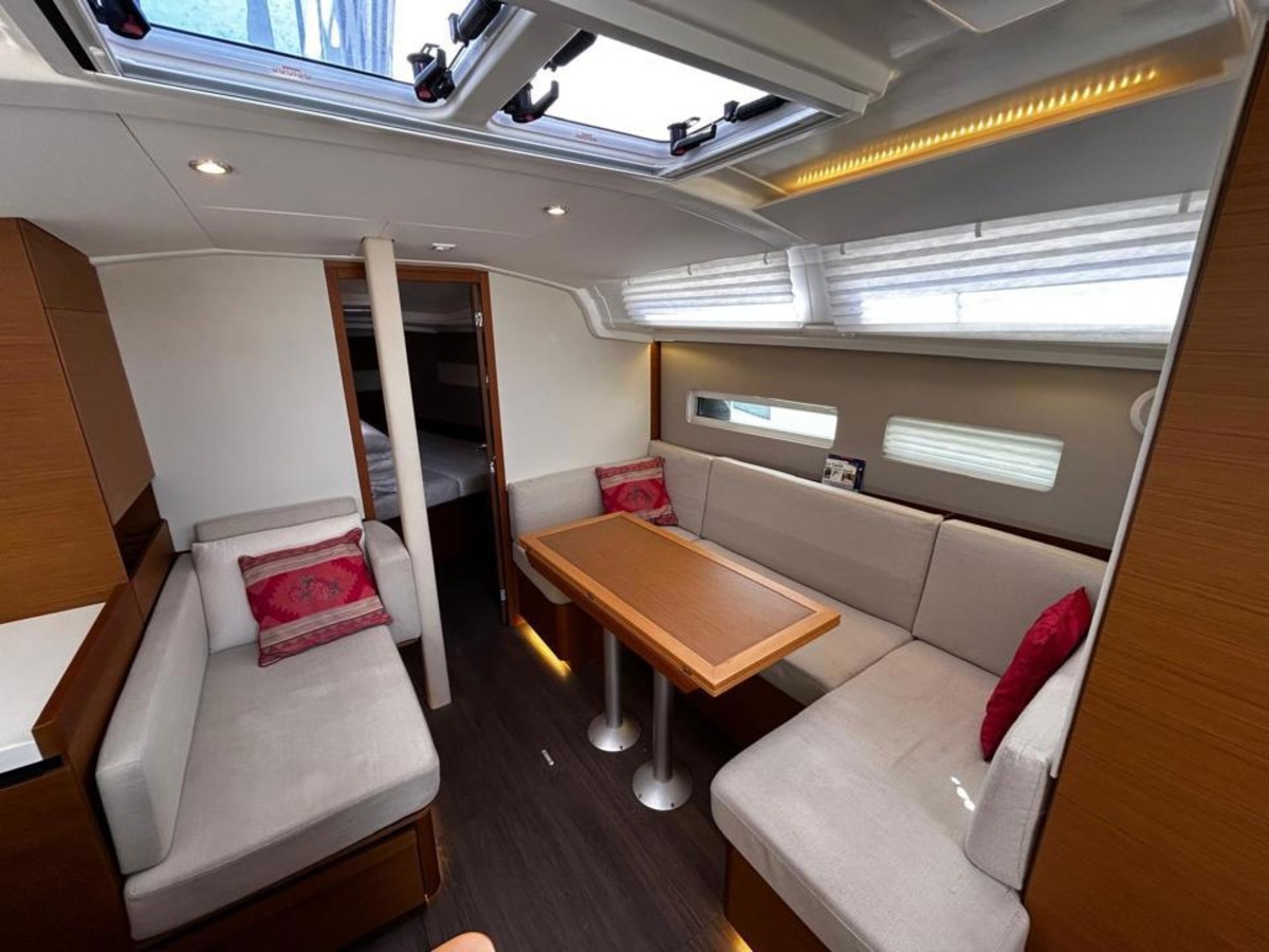 SUN ODYSSEY 410