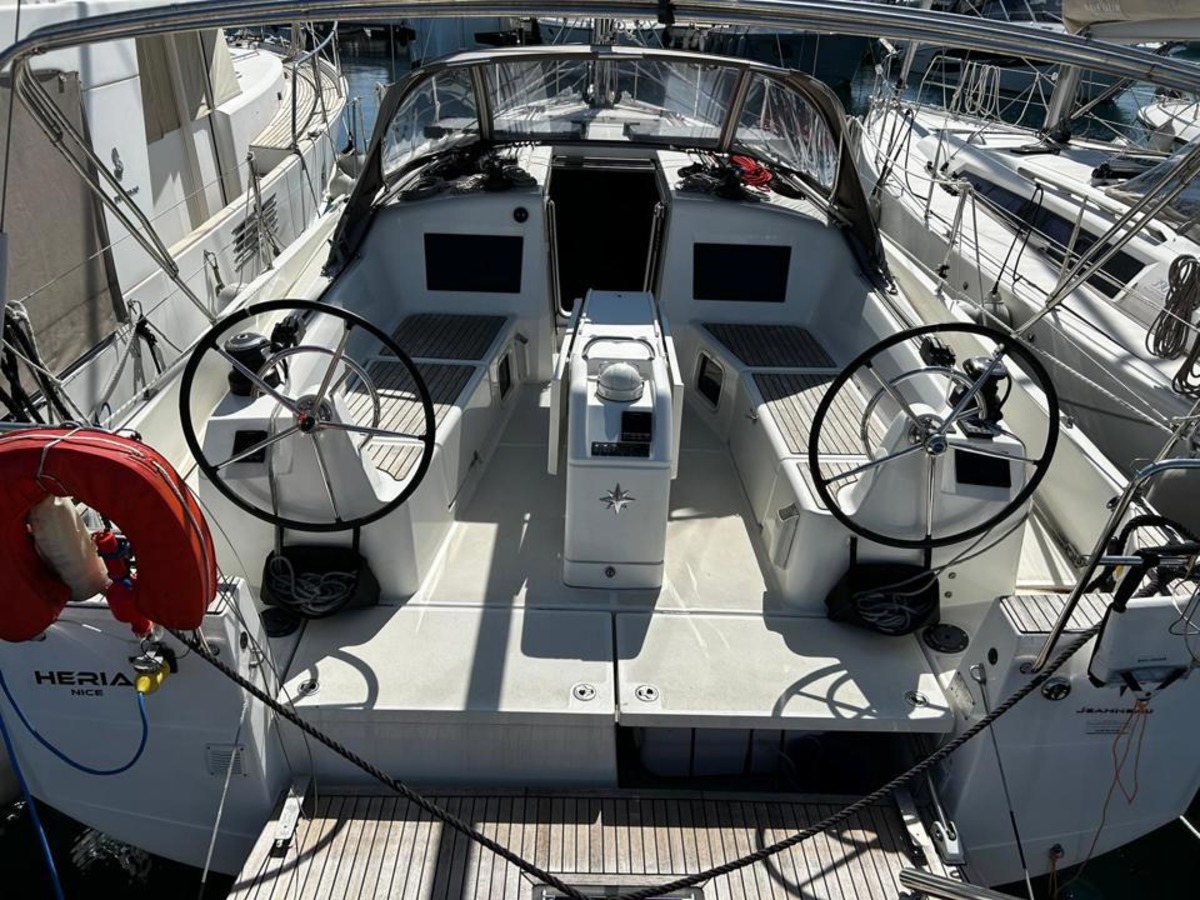 SUN ODYSSEY 410