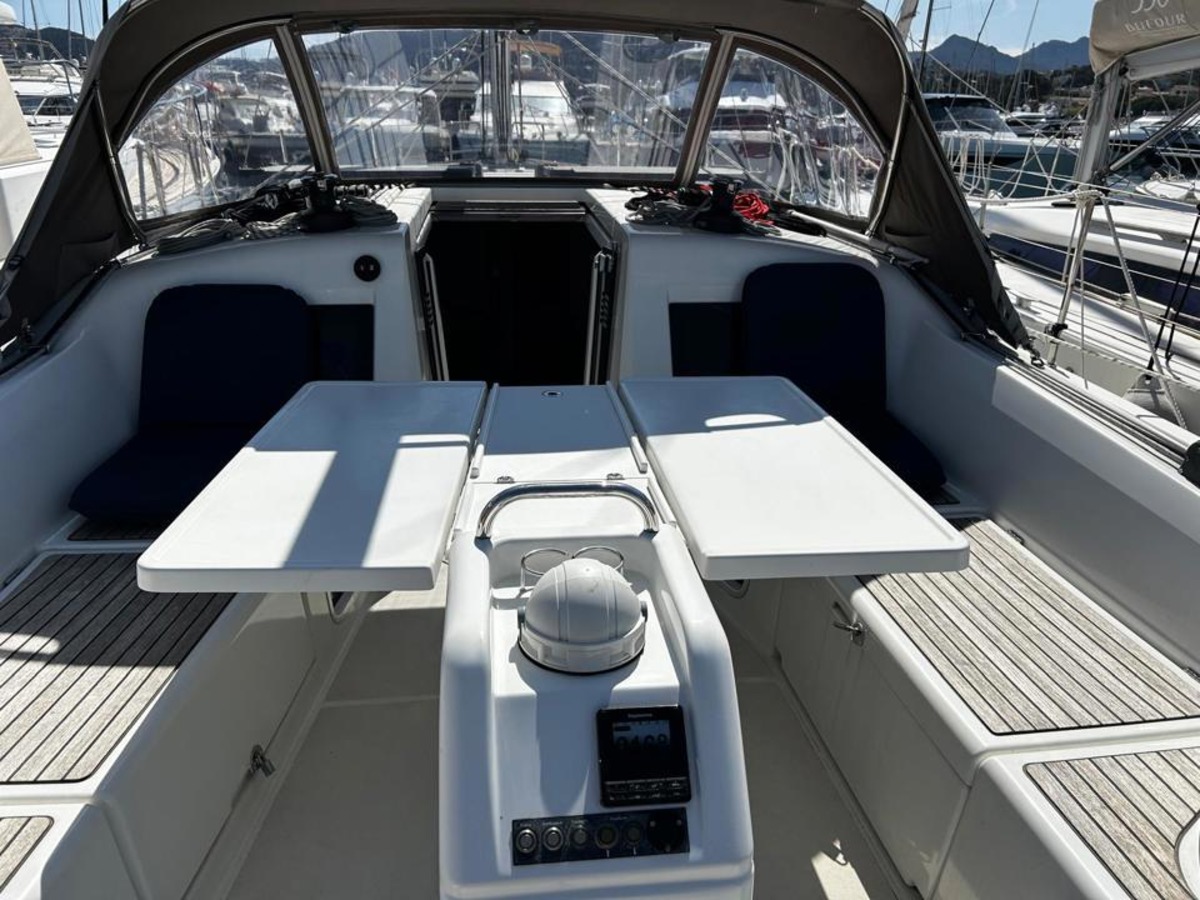 SUN ODYSSEY 410